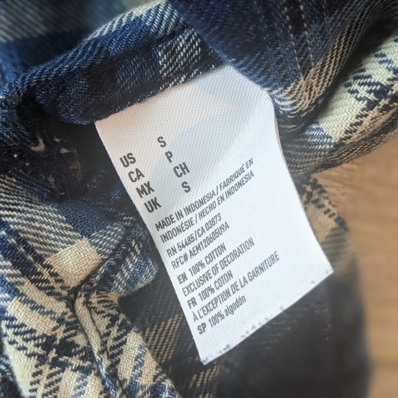 American Eagle Blue Plaid Shirt Boyfriend Fit Size Small - Picture 3 of 7